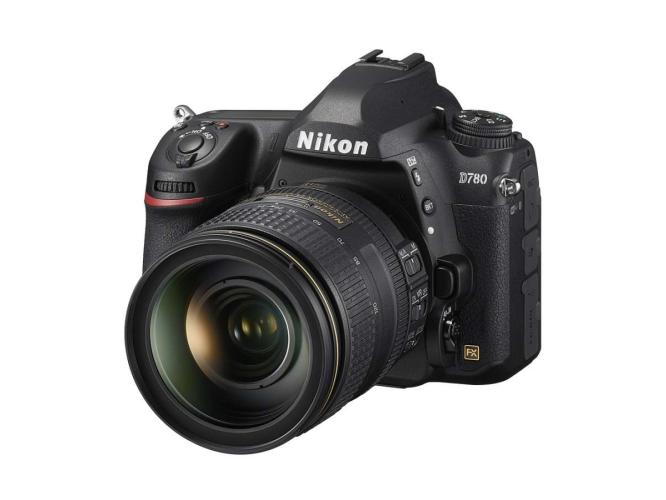 NIKON D780 + AF-S NIKKOR 24-120 VR